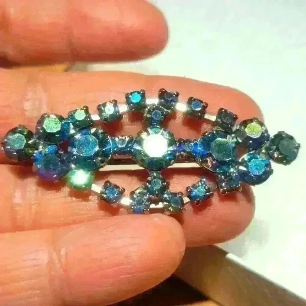 Coro Rhinstone borealis brooche
